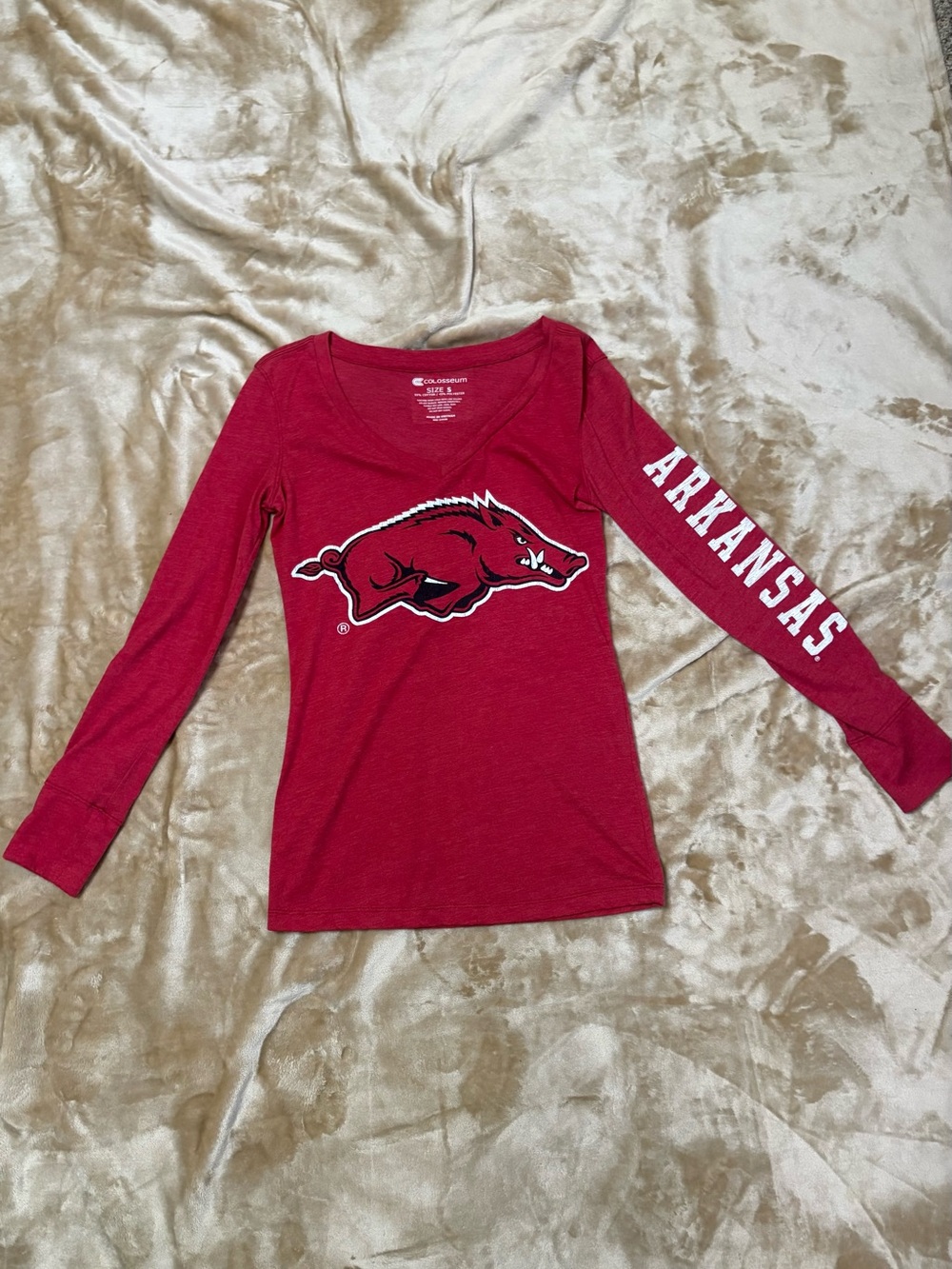 Classic Women’s S V-Neck Arkansas Razorback Red Long-Sleeve Tee